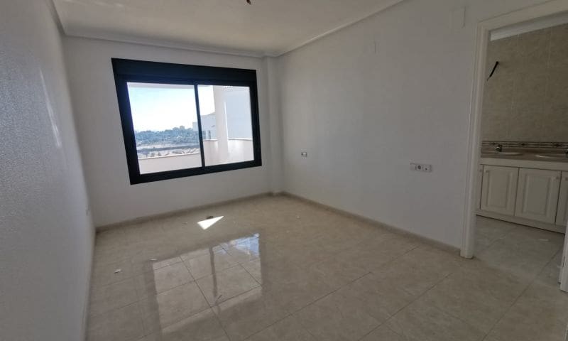 2 soverom Leilighet til salgs i Orihuela Costa med svømmebasseng - € 238 000 (Ref: 7553289)