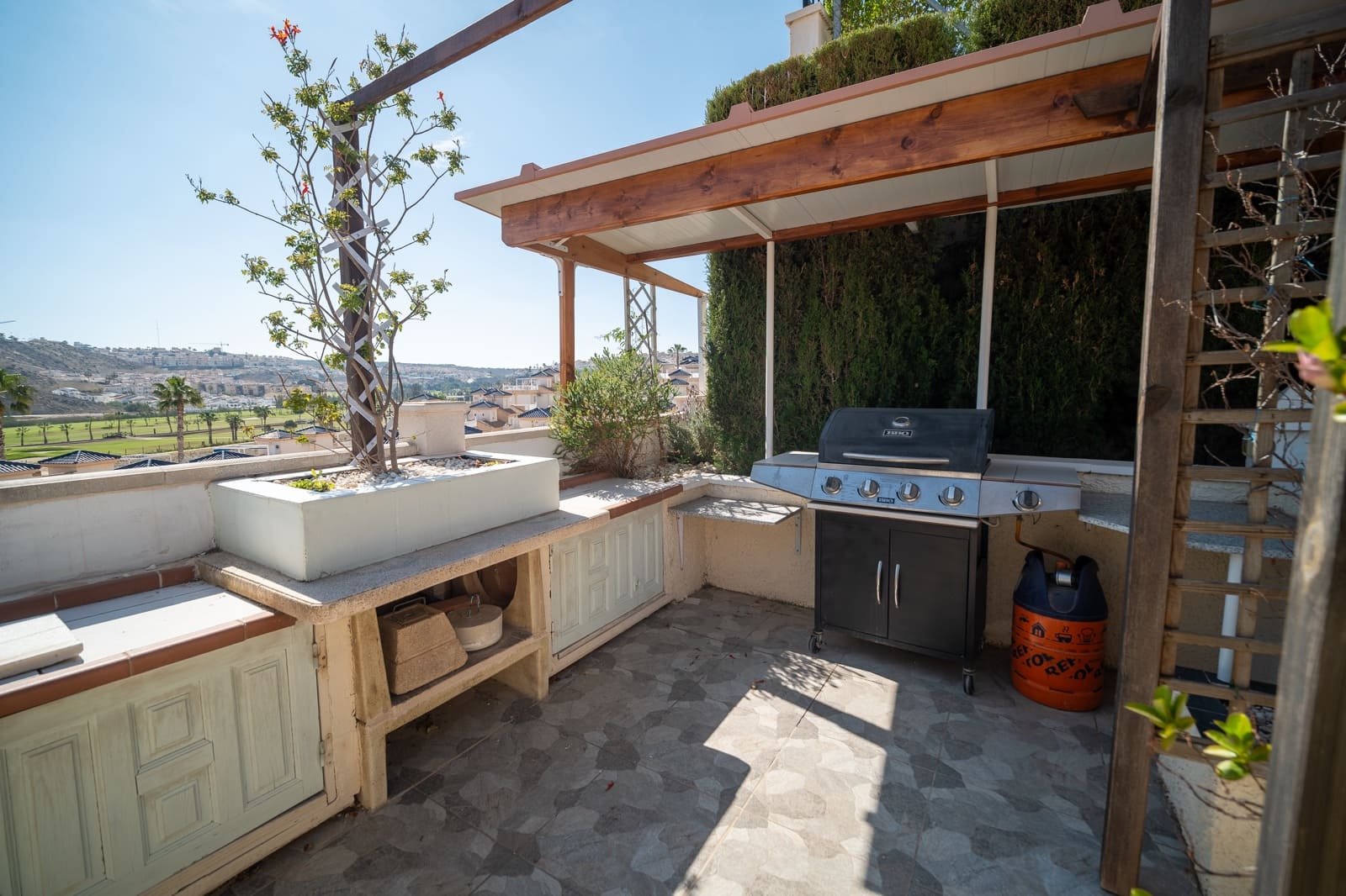 4 chambre Villa/Maison à vendre à La Marquesa avec piscine - 475 000 € (Ref: 7871679)