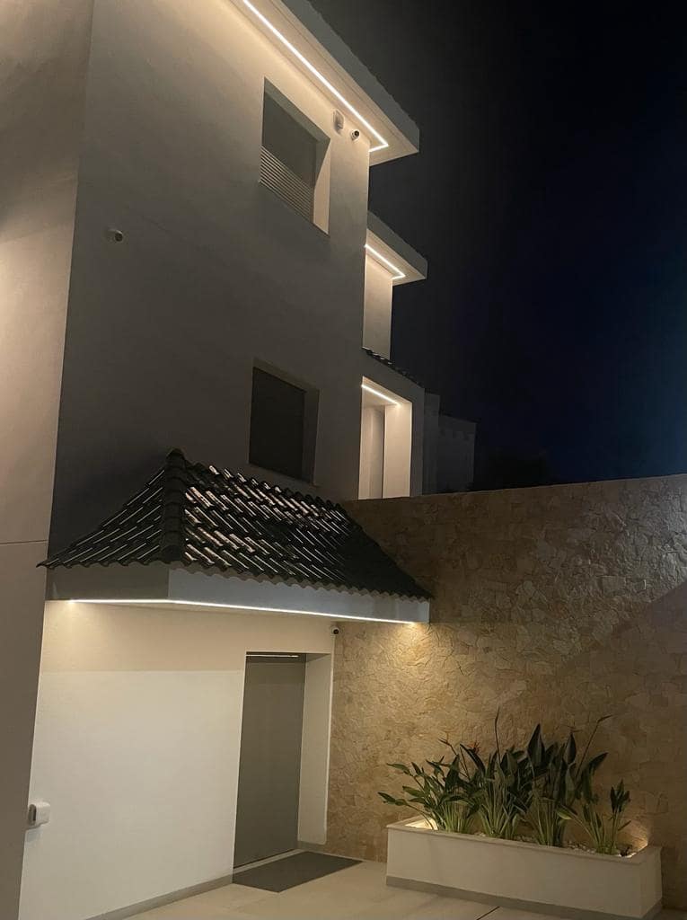 4 sypialnia Willa na sprzedaż w La Marquesa z basenem - 1 799 000 € (Ref: 7937854)
