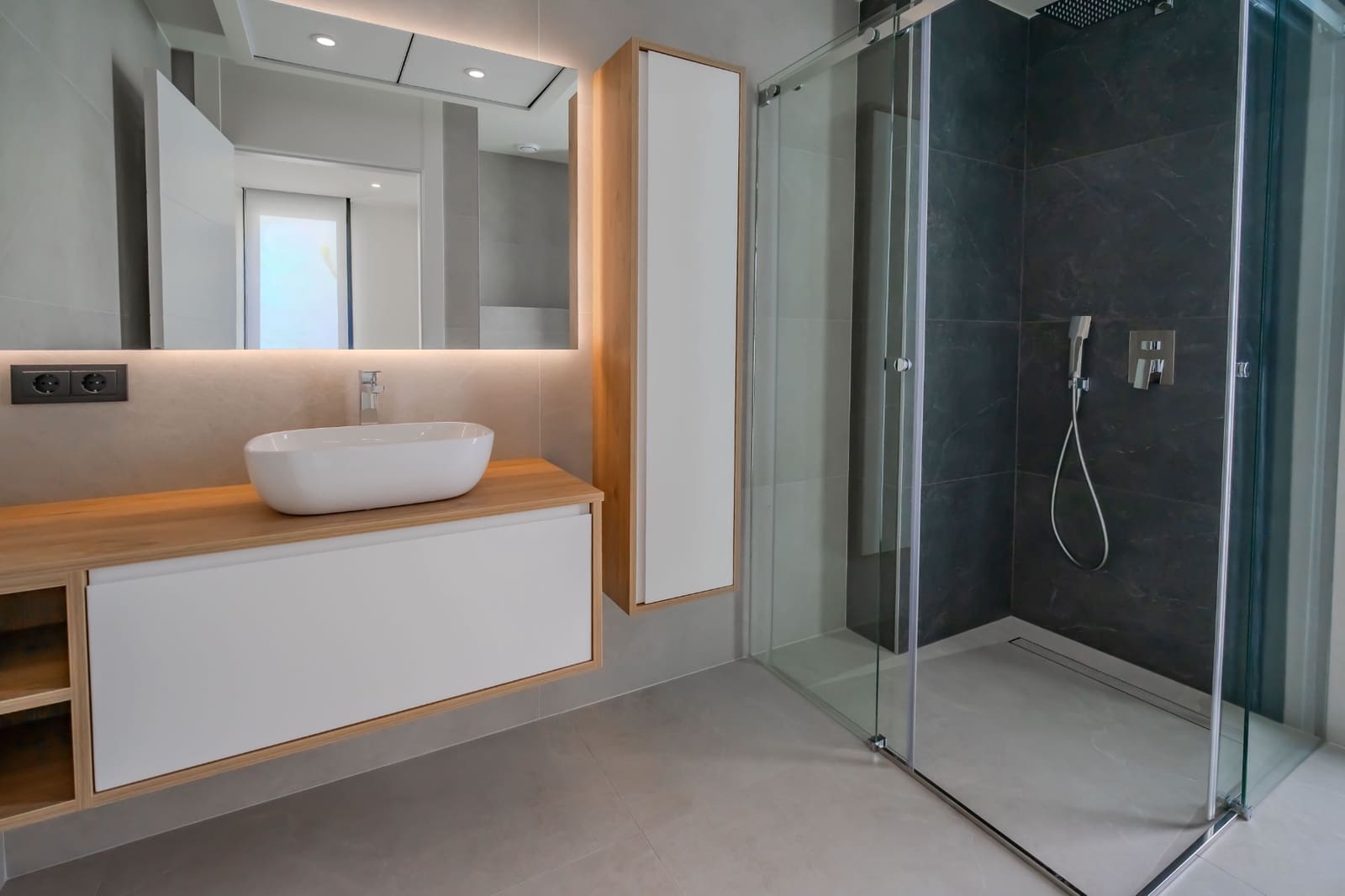 4 slaapkamer Villa te koop in La Marquesa met zwembad - € 1.150.000 (Ref: 8023877)