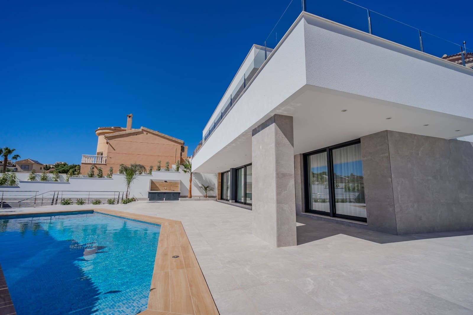 4 slaapkamer Villa te koop in La Marquesa met zwembad - € 1.150.000 (Ref: 8023877)