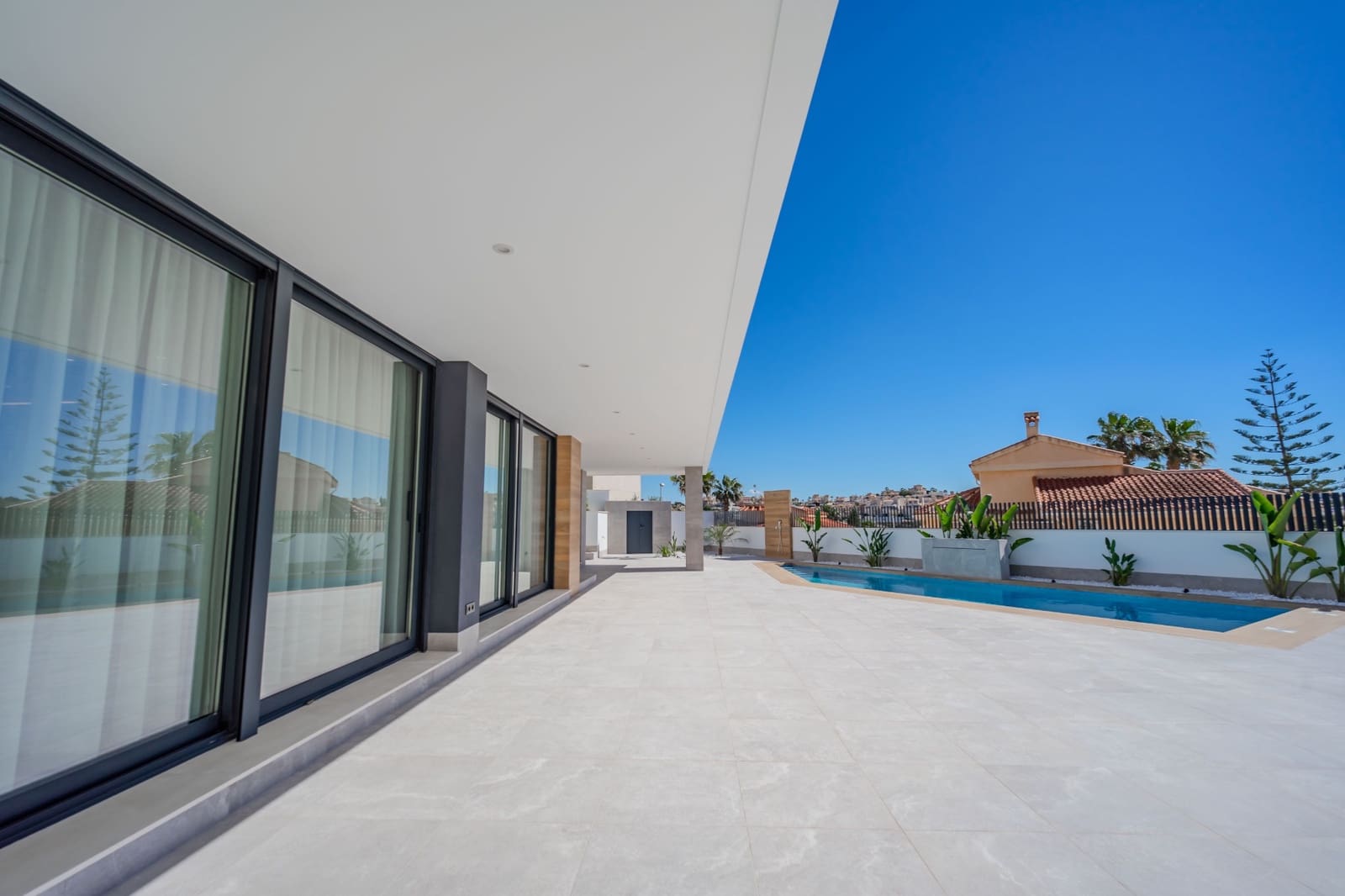 4 slaapkamer Villa te koop in La Marquesa met zwembad - € 1.150.000 (Ref: 8023877)