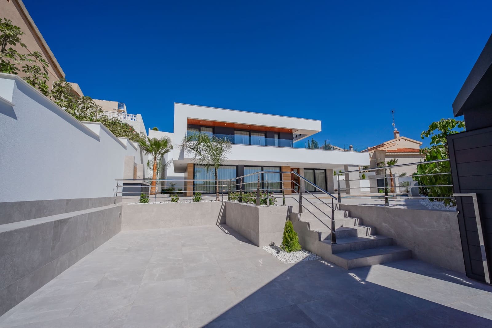 4 slaapkamer Villa te koop in La Marquesa met zwembad - € 1.150.000 (Ref: 8023877)