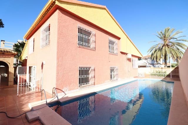 5 chambre Villa/Maison à vendre à Cabo Roig, Orihuela avec piscine garage - 760 000 € (Ref: 8064877)
