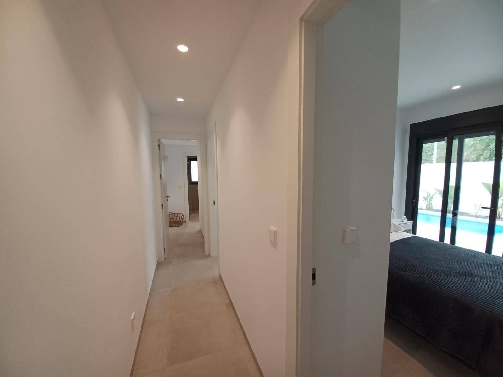 Chalet de 3 habitaciones en Pilar de la Horadada en venta con piscina - 379.000 € (Ref: 8311544)