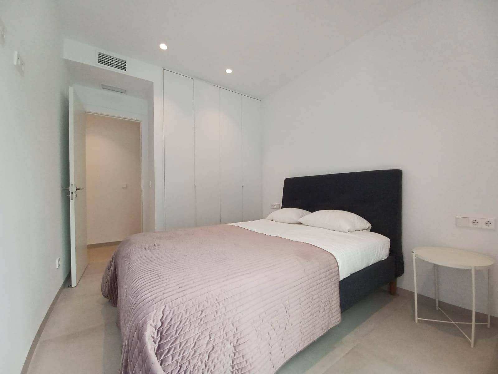 Chalet de 3 habitaciones en Pilar de la Horadada en venta con piscina - 379.000 € (Ref: 8311544)