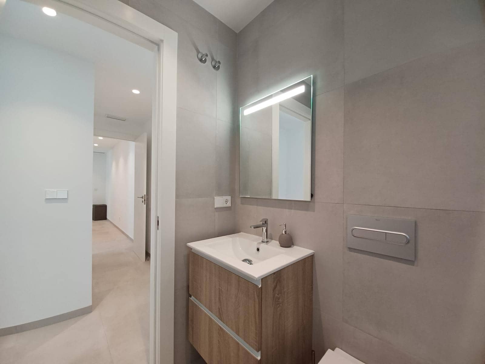 Chalet de 3 habitaciones en Pilar de la Horadada en venta con piscina - 379.000 € (Ref: 8311544)