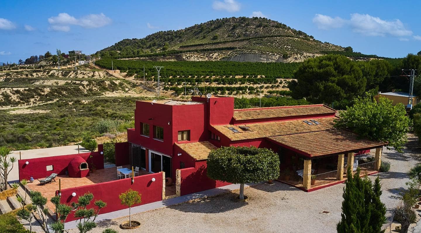 4 bedroom Villa for sale in San Miguel de Salinas with pool garage - € 1,745,000 (Ref: 8417469)