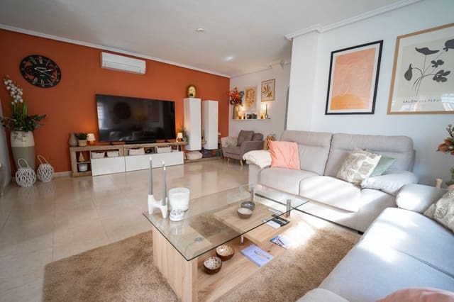 3 chambre Villa/Maison Semi-Mitoyenne à vendre à Doña Pepa, Rojales avec piscine - 269 950 € (Ref: 8418184)