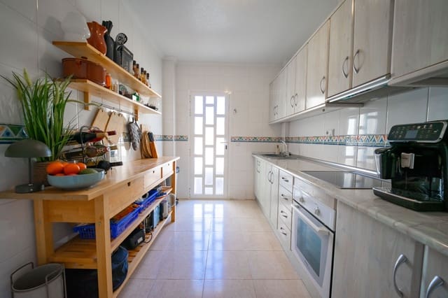 3 chambre Villa/Maison Semi-Mitoyenne à vendre à Doña Pepa, Rojales avec piscine - 269 950 € (Ref: 8418184)