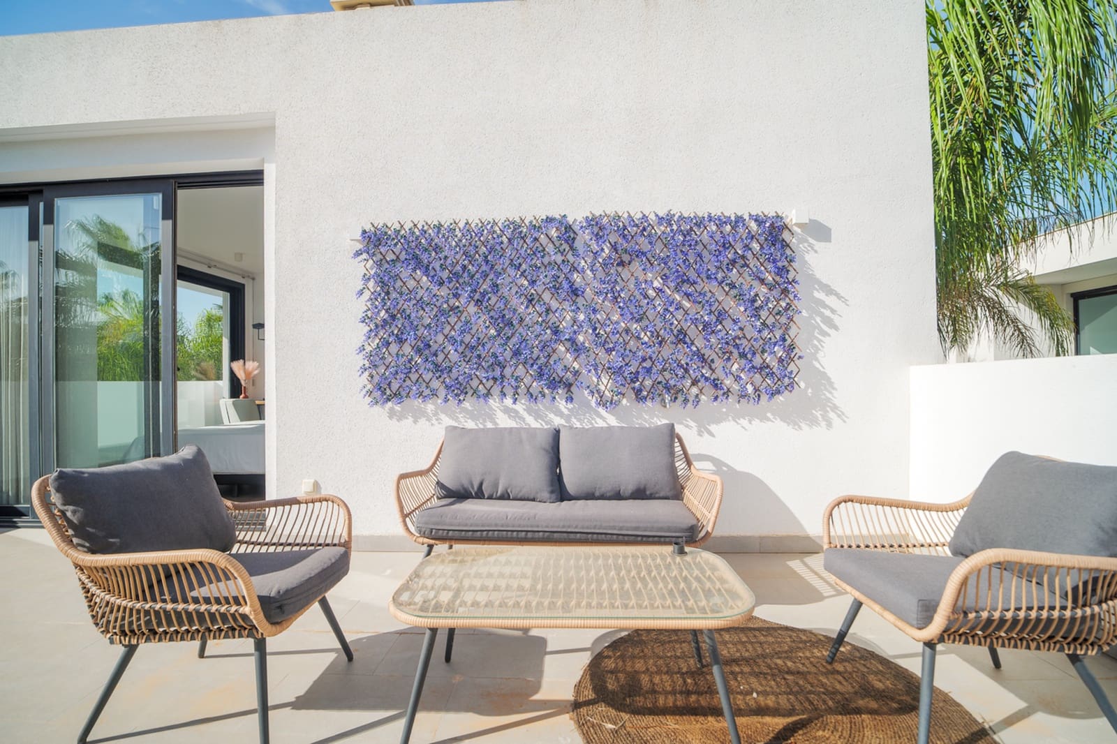 3 bedroom Villa for sale in Pueblo Bravo with pool - € 650,000 (Ref: 8598612)