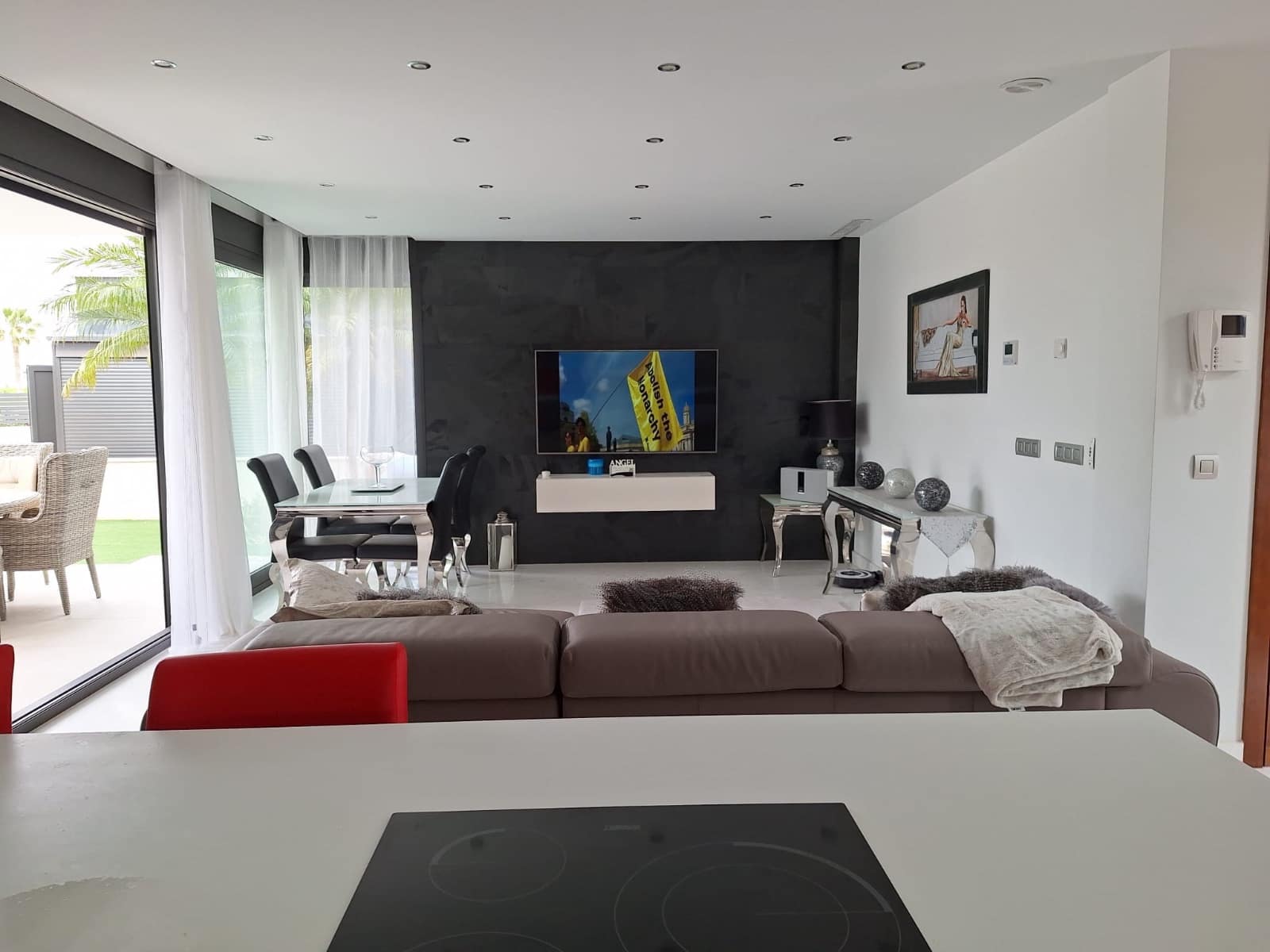 3 slaapkamer Villa te koop in El Raso met zwembad - € 495.000 (Ref: 8618759)