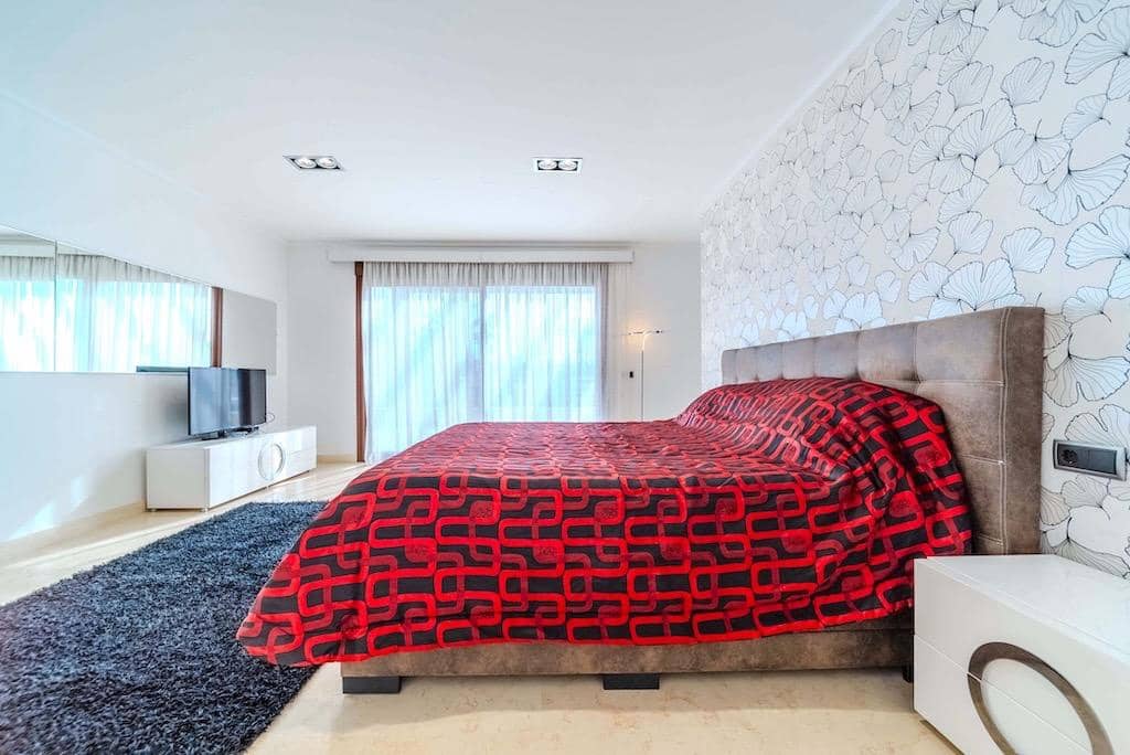 Chalet de 5 habitaciones en Cabo Roig en venta con piscina - 1.995.000 € (Ref: 8625484)