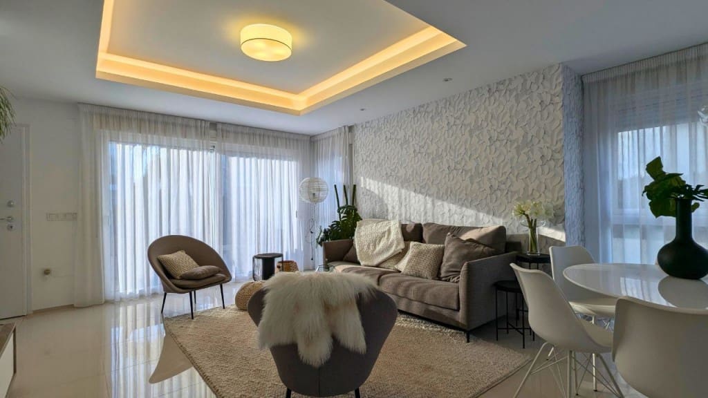 3 makuuhuone Paritalo myytävänä paikassa Ciudad Quesada mukana uima-altaan - 435 000 € (Ref: 8687414)