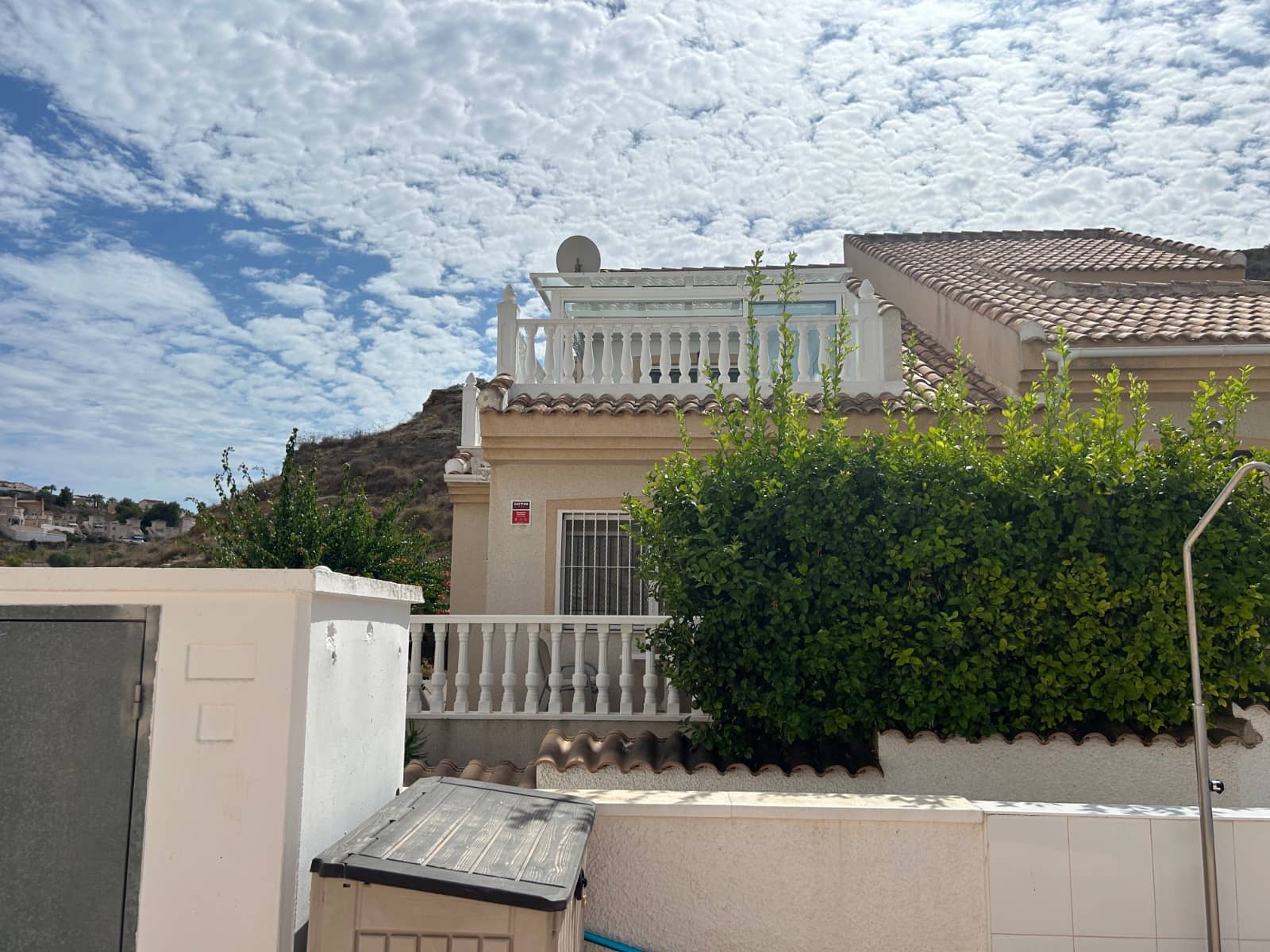 Pareado de 3 habitaciones en La Marquesa en venta con piscina - 239.950 € (Ref: 8736480)