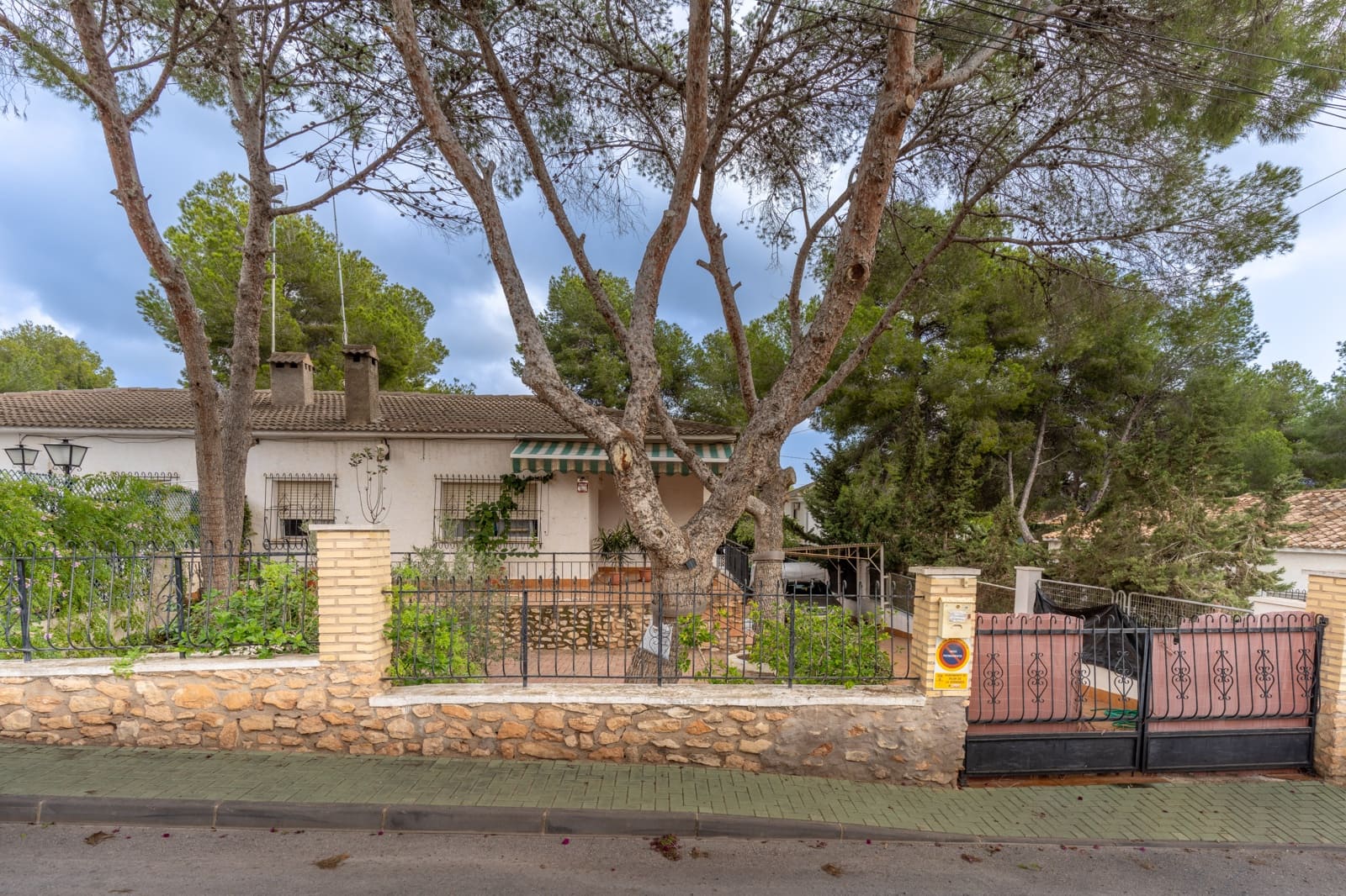 4 soveværelse Semi-Rækkehus til salg i Pinar de Campoverde med swimmingpool - € 259.900 (Ref: 8738392)