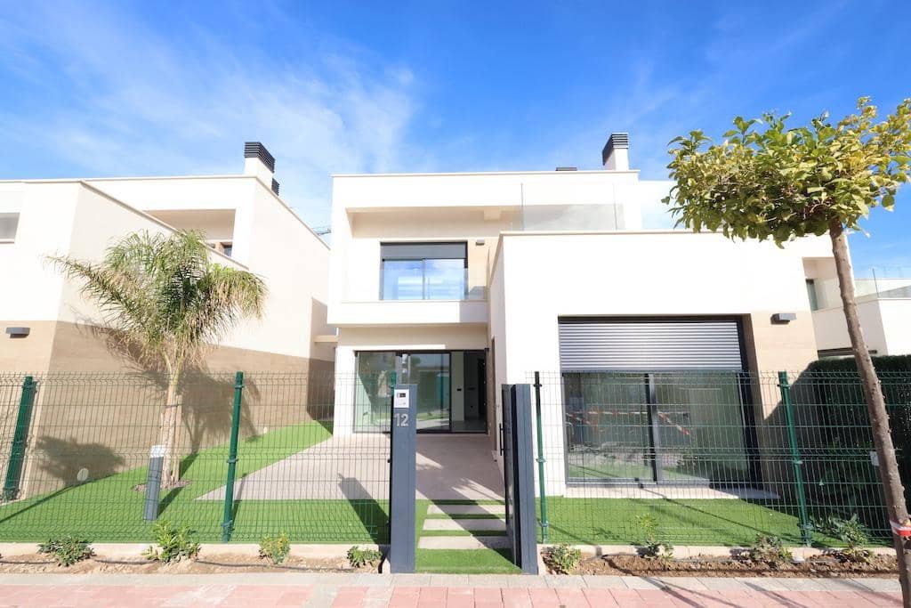3 bedroom Villa for sale in Torre-Pacheco with pool garage - € 439,000 (Ref: 8765139)