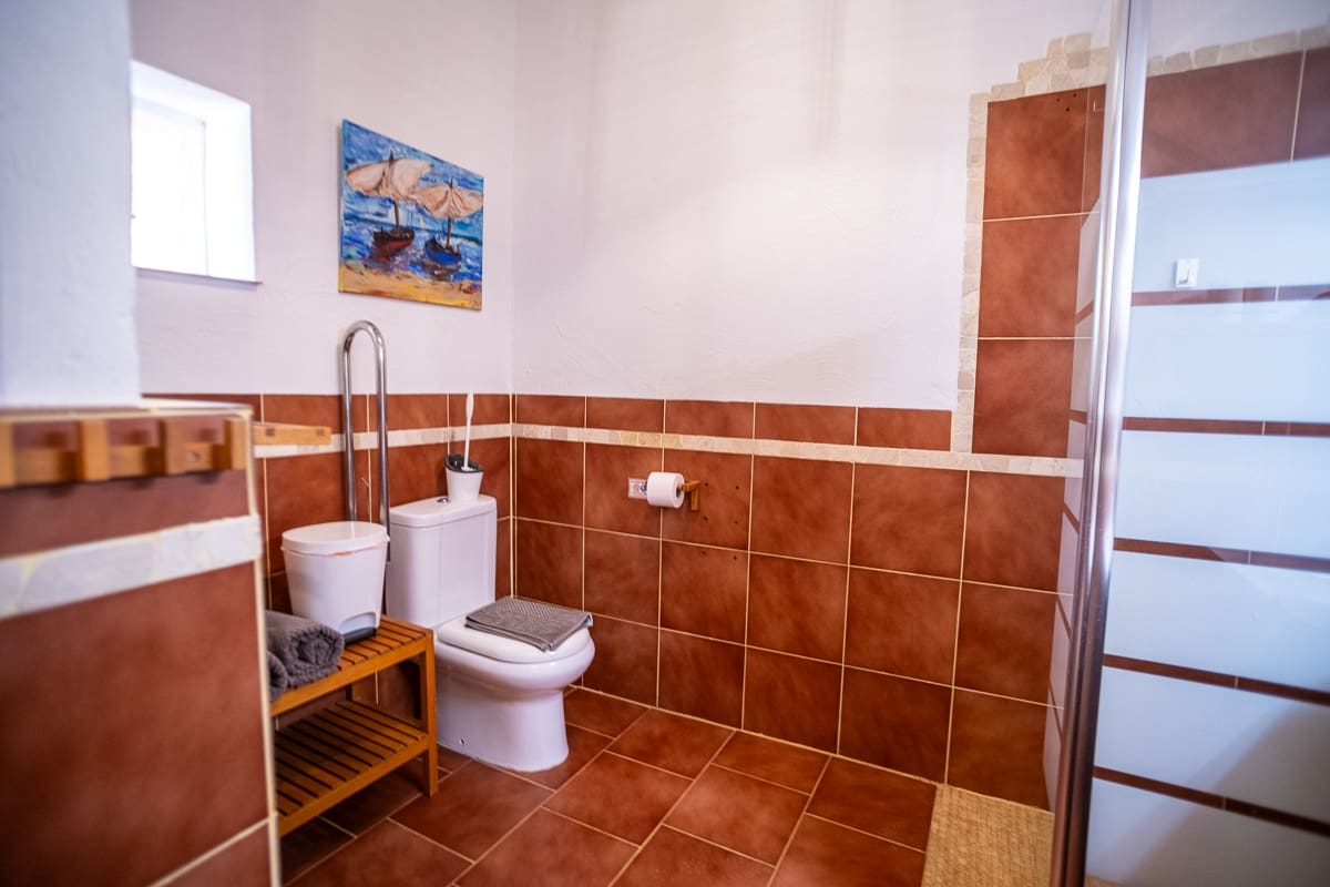 6 soveværelse Finca/Landehus til salg i Hondon de las Nieves med swimmingpool - € 850.000 (Ref: 8765141)