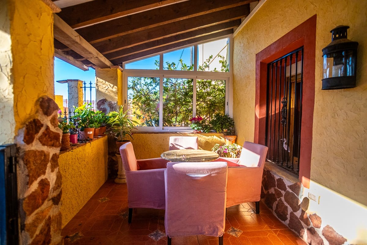 6 soveværelse Finca/Landehus til salg i Hondon de las Nieves med swimmingpool - € 850.000 (Ref: 8765141)