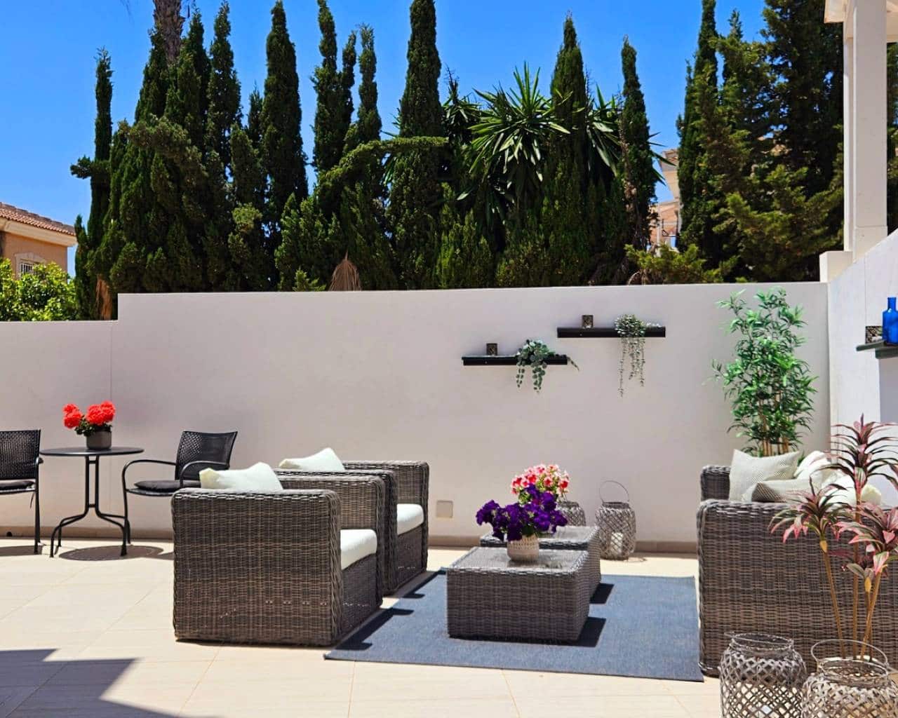 3 chambre Maison de Ville à vendre à Pueblo Bravo avec piscine garage - 339 000 € (Ref: 8780192)