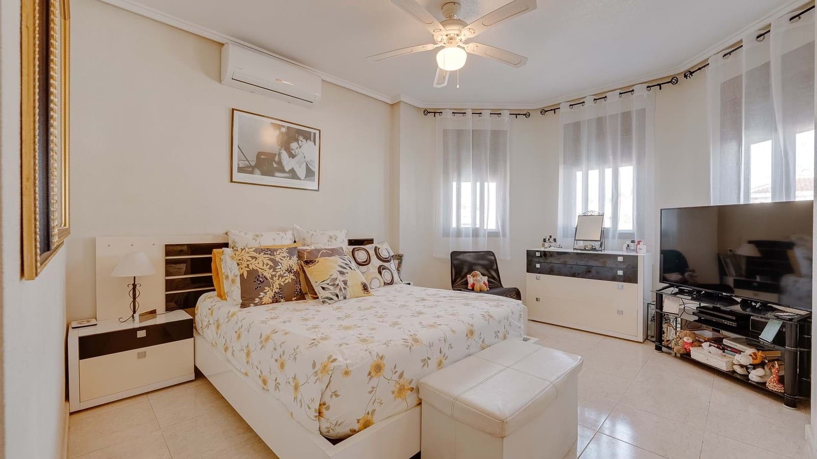 3 quarto Apartamento para venda em Dona Pepa com piscina garagem - 219 950 € (Ref: 8810734)