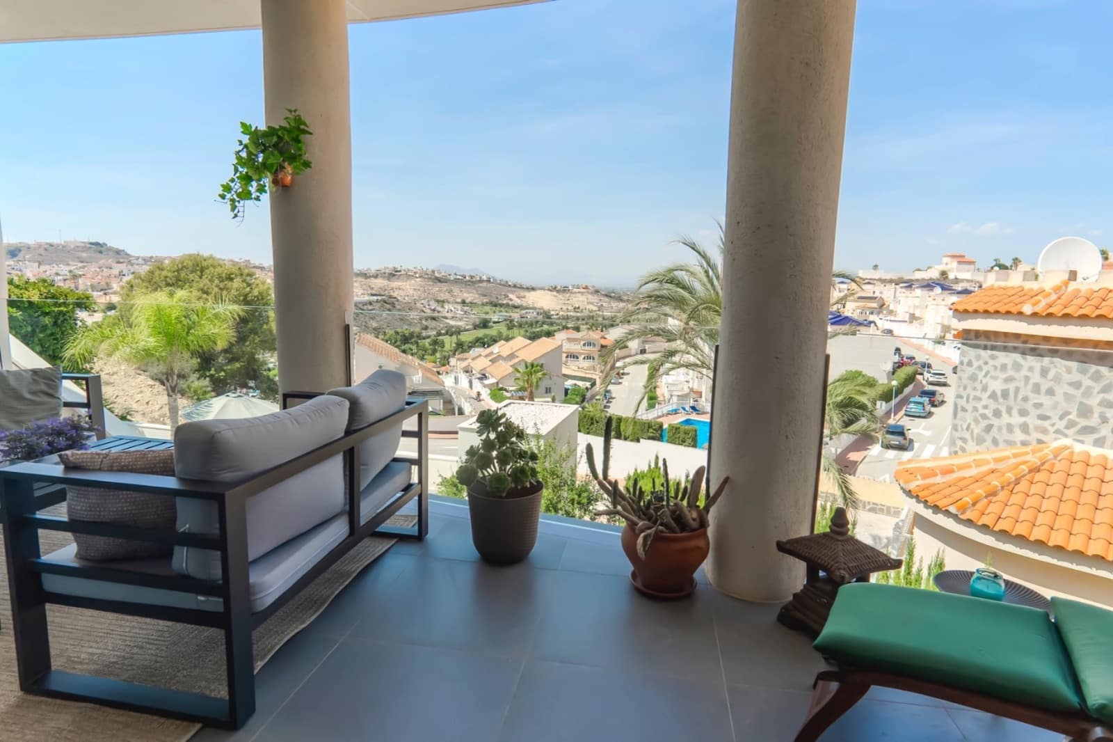 4 soveværelse Villa til salg i La Marquesa med swimmingpool - € 899.000 (Ref: 8845899)