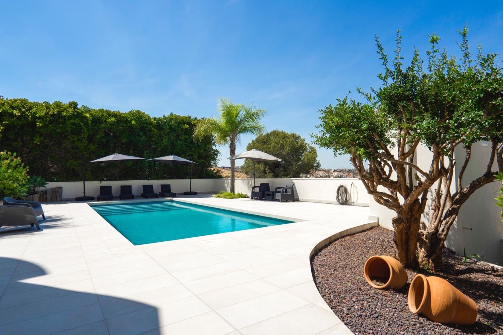 4 soveværelse Villa til salg i La Marquesa med swimmingpool - € 899.000 (Ref: 8845899)