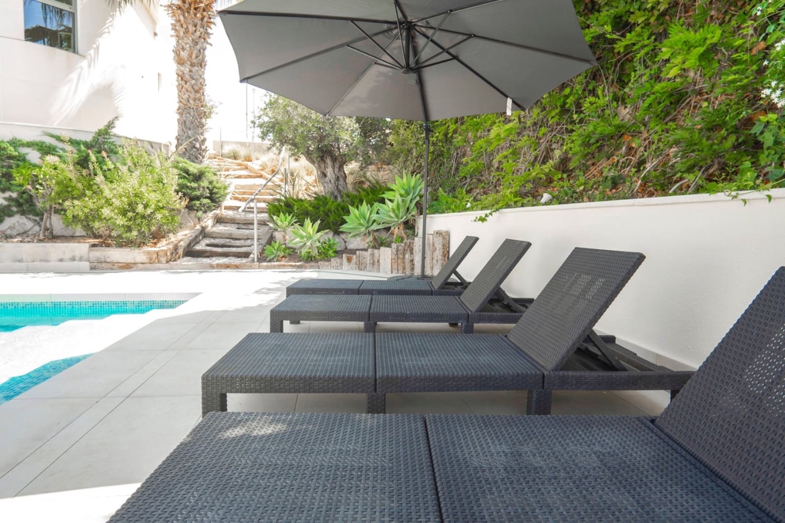 4 soveværelse Villa til salg i La Marquesa med swimmingpool - € 899.000 (Ref: 8845899)