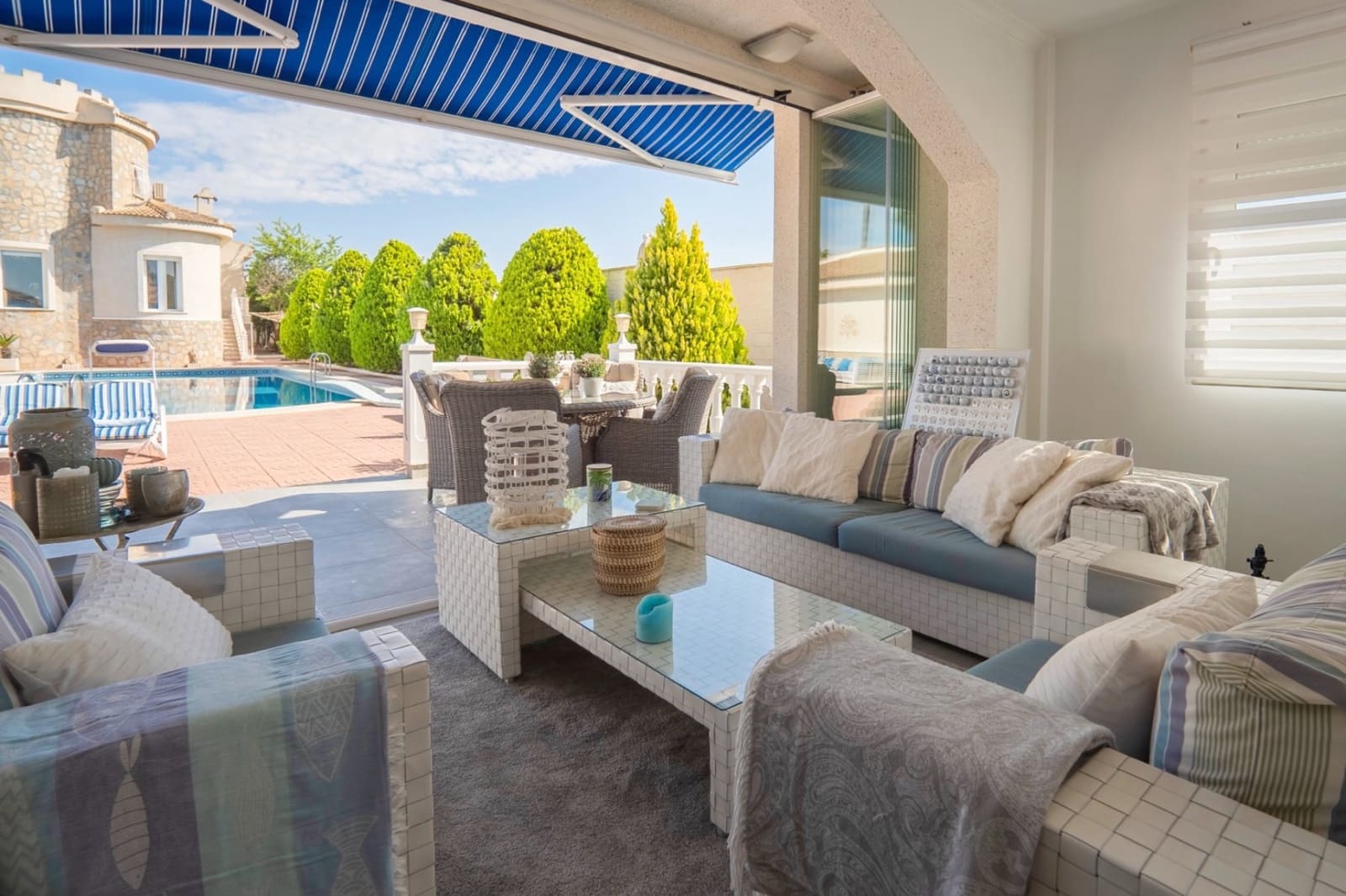 Chalet de 5 habitaciones en Ciudad Quesada en venta con piscina - 845.000 € (Ref: 8845903)