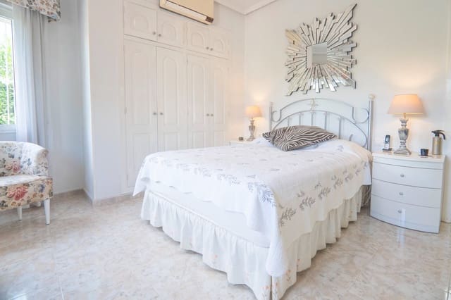 Chalet de 5 habitaciones en Ciudad Quesada, Rojales en venta con piscina - 845.000 € (Ref: 8845903)