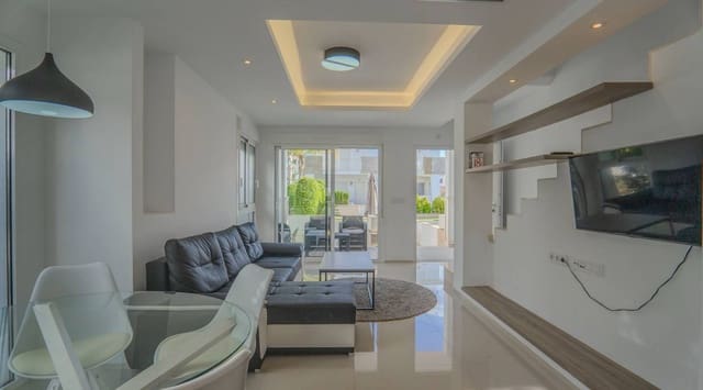 2 soveværelse Semi-Rækkehus til salg i Ciudad Quesada, Rojales med swimmingpool garage - € 315.000 (Ref: 8868547)