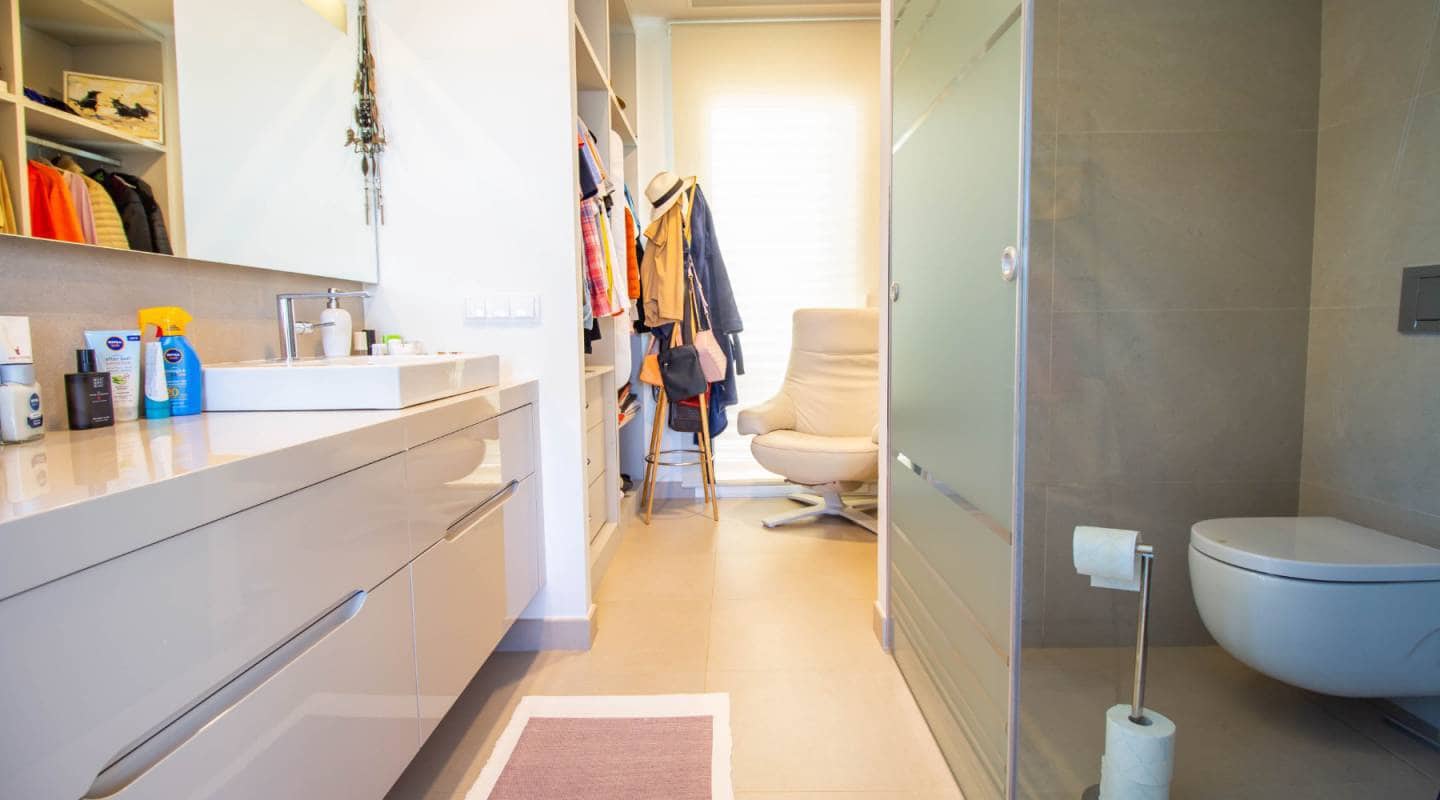 3 bedroom Villa for sale in Las Colinas Golf with pool - € 1,050,000 (Ref: 8868548)