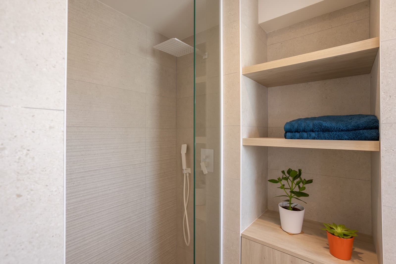 2 quarto Apartamento para venda em Blue Lagoon com piscina garagem - 299 500 € (Ref: 8895784)