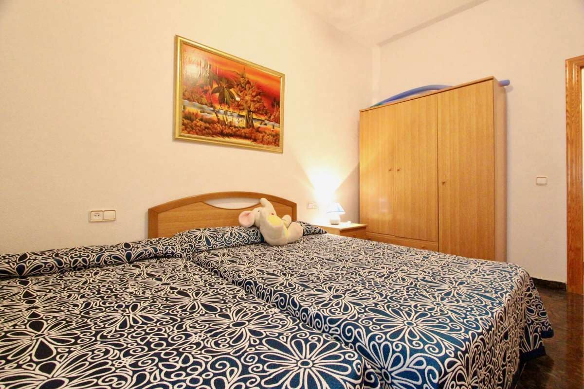 6 soveværelse Villa til salg i Murcia by med swimmingpool - € 260.000 (Ref: 8903683)