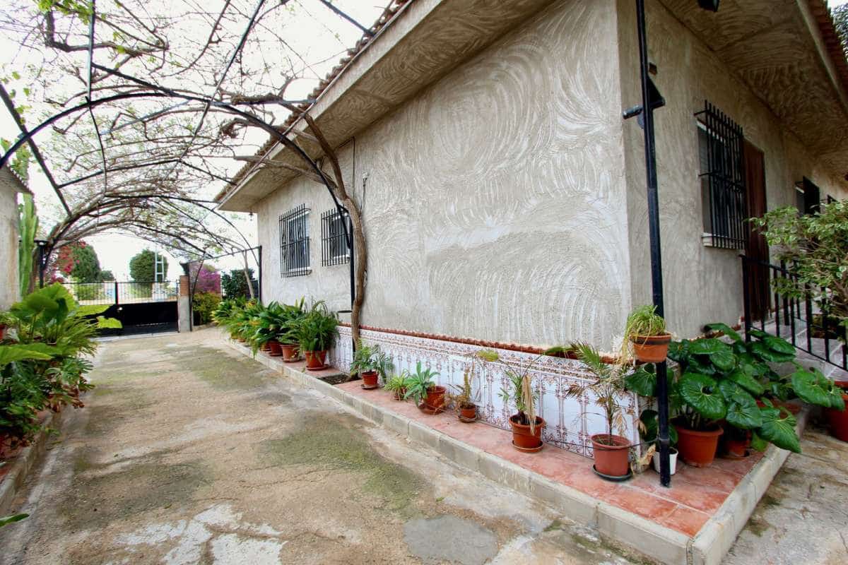 6 soveværelse Villa til salg i Murcia by med swimmingpool - € 260.000 (Ref: 8903683)