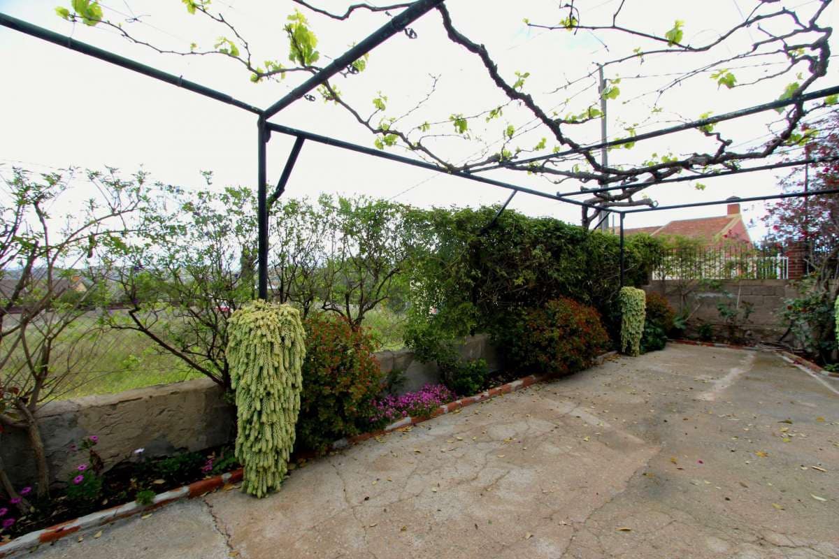 6 soveværelse Villa til salg i Murcia by med swimmingpool - € 260.000 (Ref: 8903683)