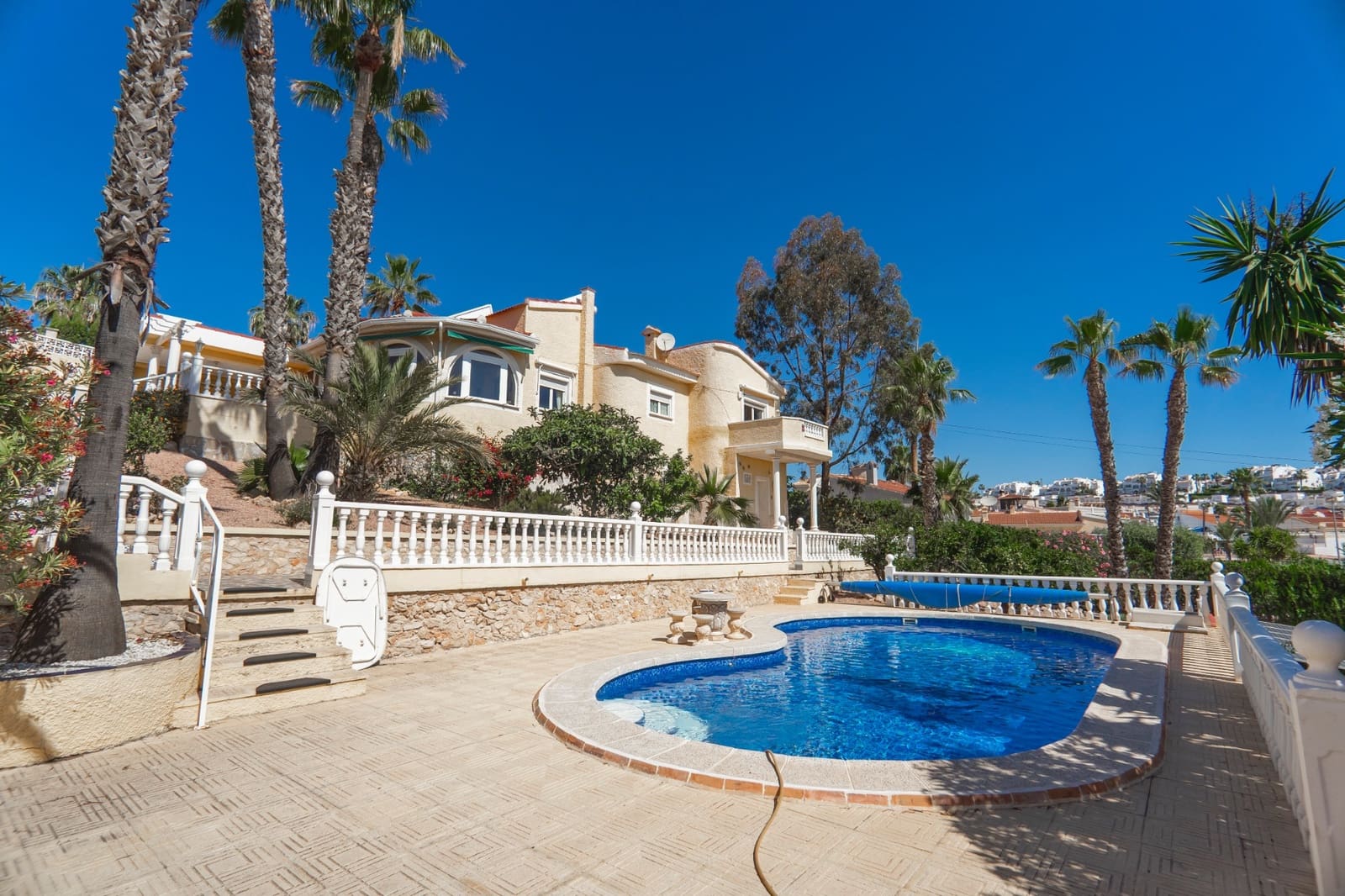 3 Zimmer Villa zu verkaufen in Ciudad Quesada mit Pool - 395.000 € (Ref: 8903915)