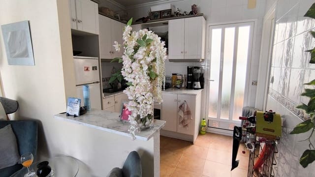 Pareado de 3 habitaciones en Montebello, La Nucia en venta con piscina - 150.000 € (Ref: 8909889)
