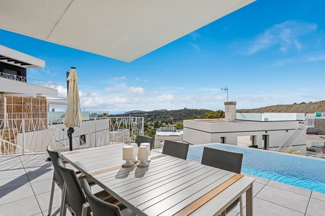 3 Zimmer Villa zu verkaufen in Finestrat mit Pool - 695.000 € (Ref: 8930574)