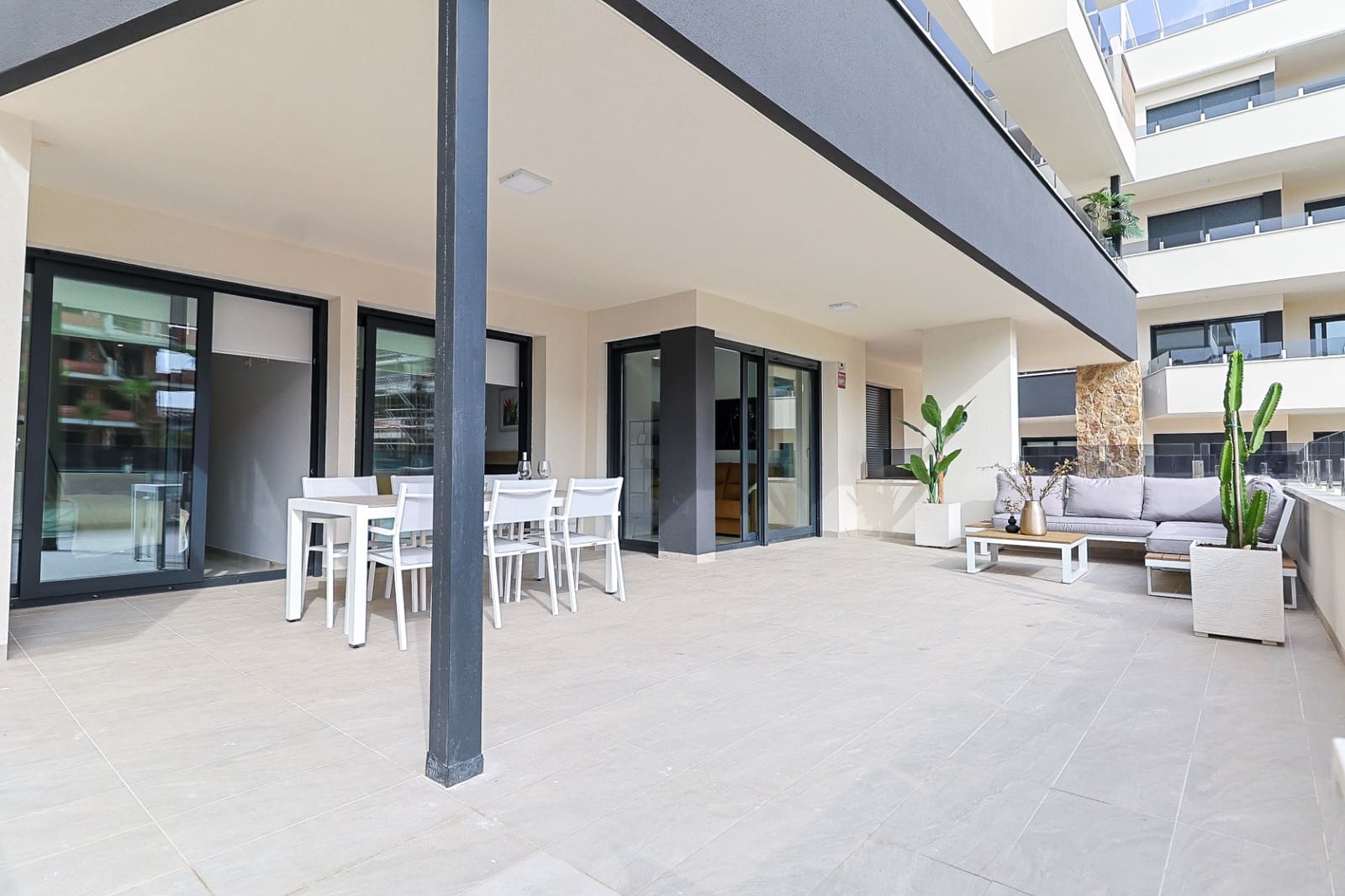 2 Zimmer Apartment zu verkaufen in Los Altos mit Pool Garage - 299.950 € (Ref: 8930578)