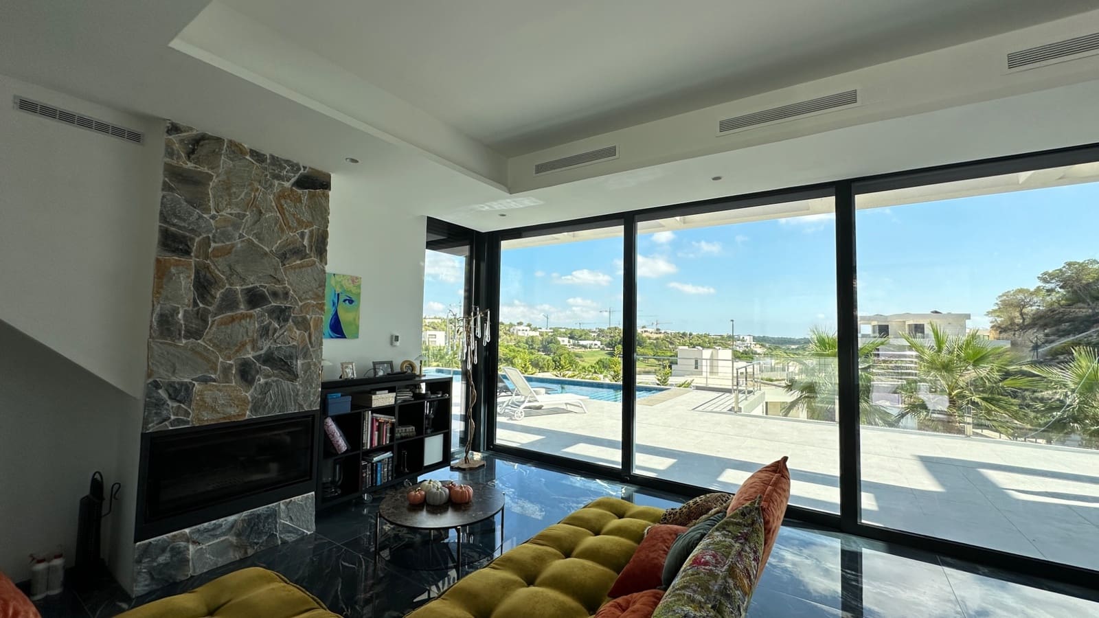 6 camera da letto Villa in vendita in Las Colinas Golf con piscina garage - 2.350.000 € (Rif: 8930581)