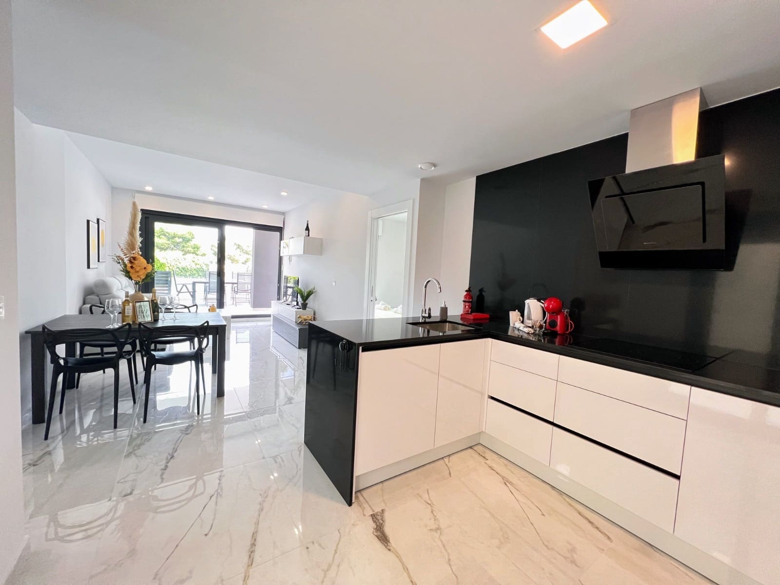 2 Zimmer Apartment zu verkaufen in Los Altos mit Pool Garage - 269.000 € (Ref: 8930587)