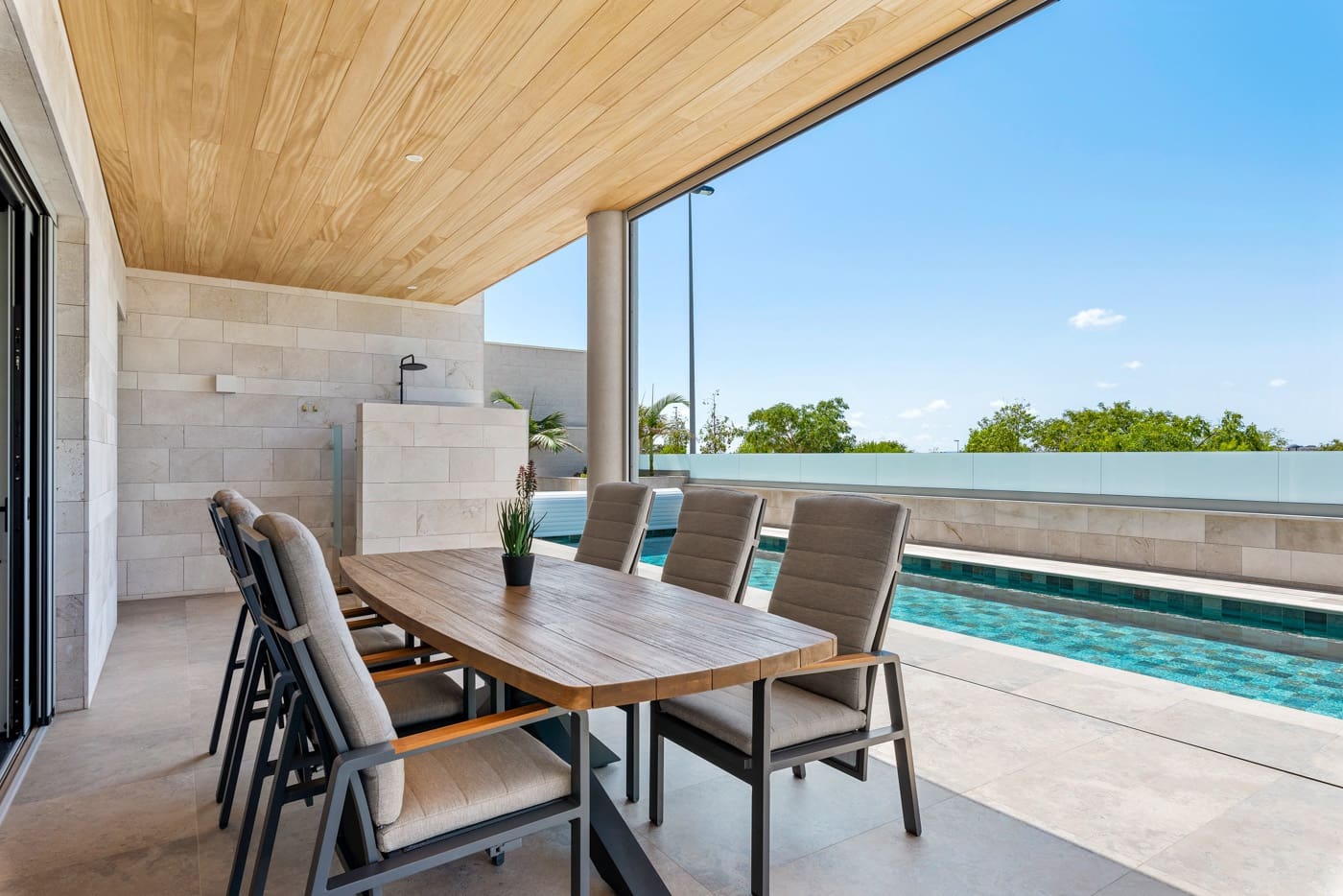 4 sypialnia Willa na sprzedaż w Benijofar z basenem garażem - 1 495 000 € (Ref: 8930592)