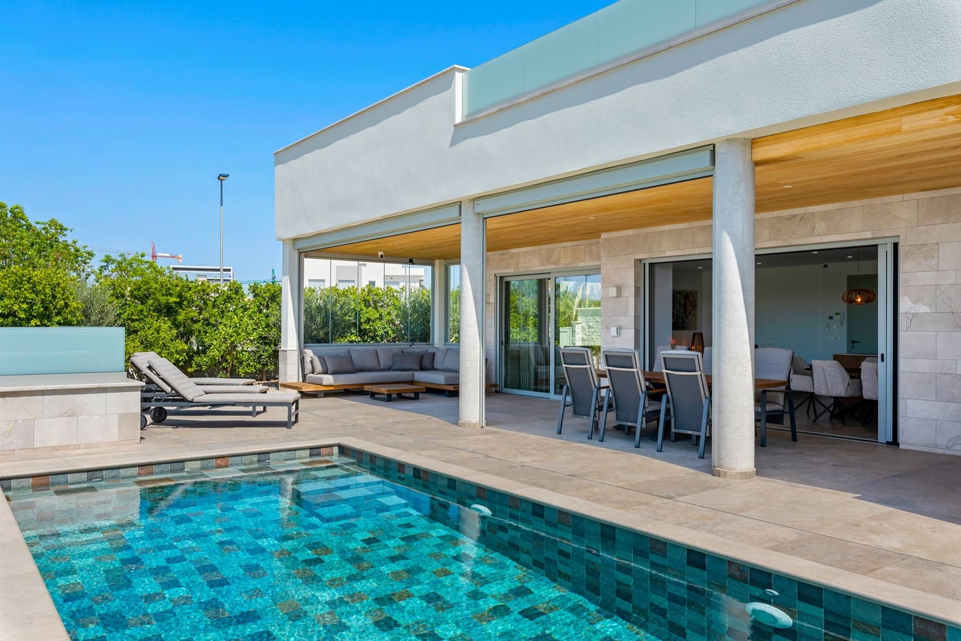 4 sypialnia Willa na sprzedaż w Benijofar z basenem garażem - 1 495 000 € (Ref: 8930592)