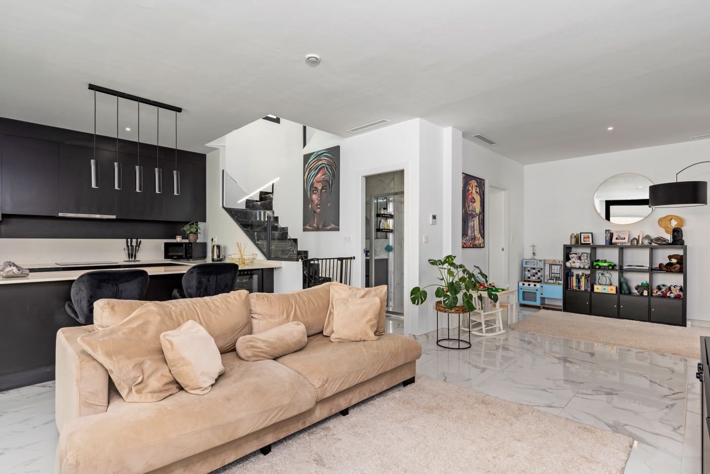 3 sypialnia Willa na sprzedaż w Los Montesinos z basenem - 399 000 € (Ref: 8930597)