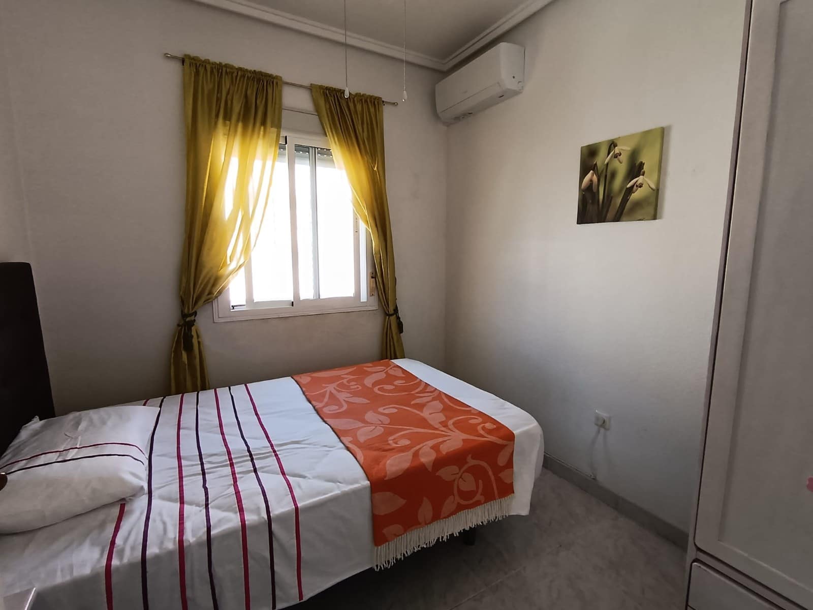 3 chambre Villa/Maison Semi-Mitoyenne à vendre à Dona Pepa avec piscine - 245 000 € (Ref: 8944637)