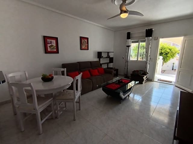 3 chambre Villa/Maison Semi-Mitoyenne à vendre à Doña Pepa, Rojales avec piscine - 245 000 € (Ref: 8944637)