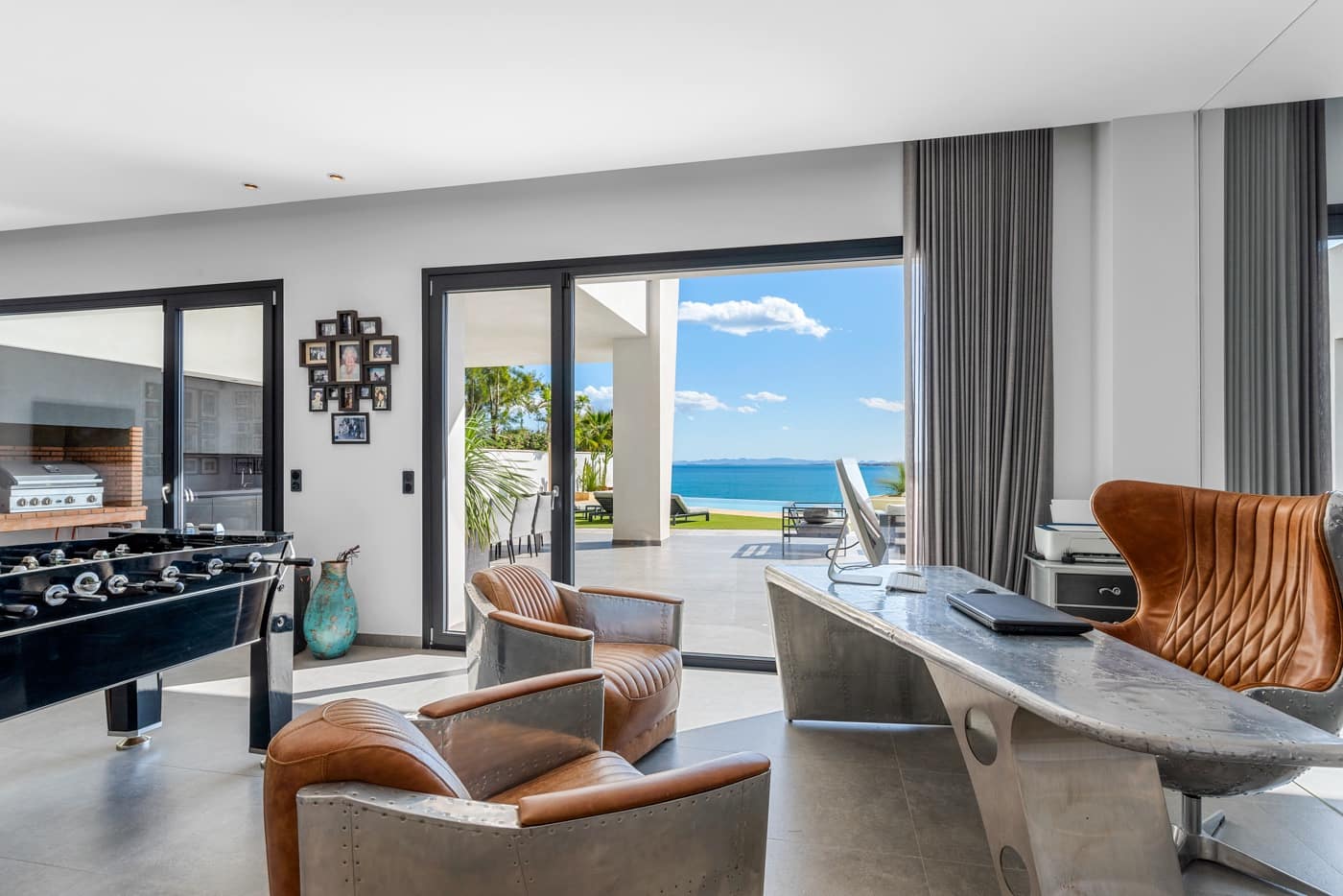 6 soveværelse Villa til salg i Cabo Roig med swimmingpool - € 4.750.000 (Ref: 8950417)