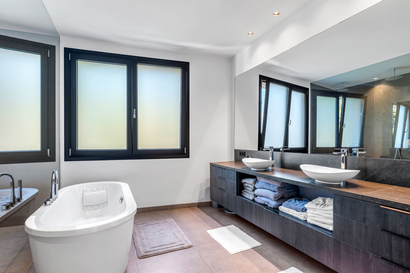 6 soveværelse Villa til salg i Cabo Roig med swimmingpool - € 4.750.000 (Ref: 8950417)