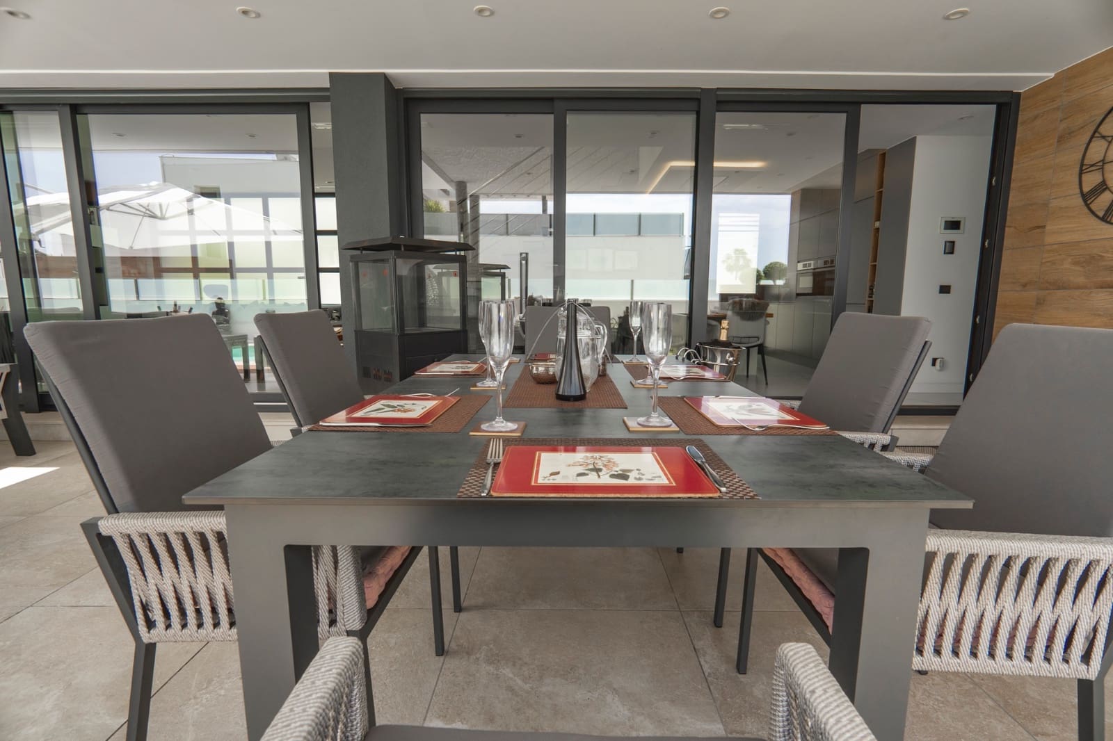 4 bedroom Villa for sale in Ciudad Quesada with pool - € 975,000 (Ref: 9000305)